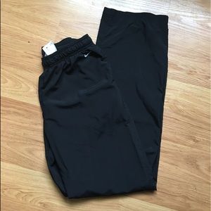 Men’s Nike trackpants sweatpants size medium